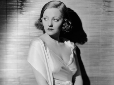 A naked star in the White House pool A naked star in the White House pool